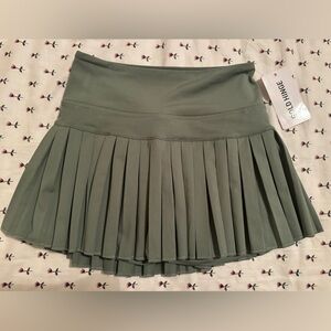 Women's Green Pleated Skirt